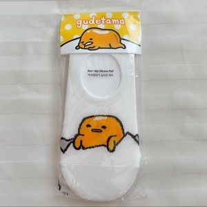 NWT Gudetama No Show Socks